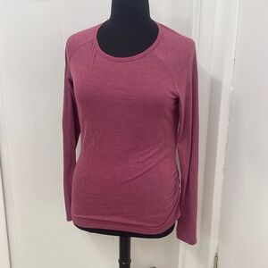 Women’s Burgundy Long Sleeve Ruched Side Stretch Top Size Large Casual Basic
